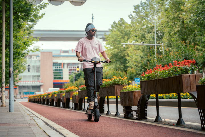 Kukirin Electric Scooter UK 2026 | Best Choice for Urban Commuting